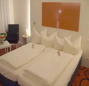 Ambassador Hotel Francoforte sul Meno 3*,  Germania